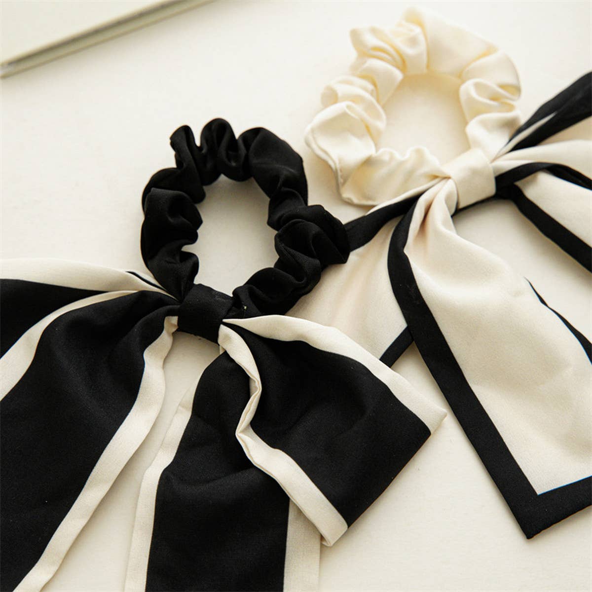 Bow Hair Tie